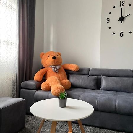 Vlorë The Sunset Apartment מראה חיצוני תמונה
